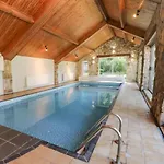 Holiday home Alloa