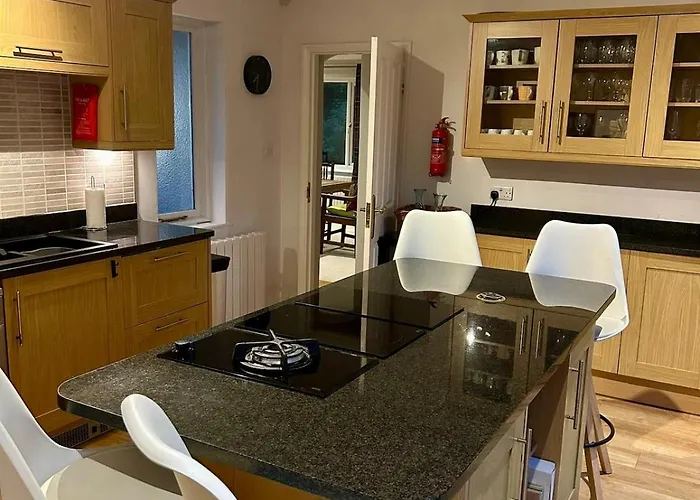 Alloa * Newby Bridge