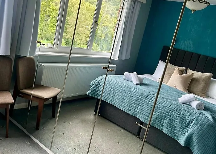 Alloa * Newby Bridge