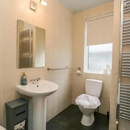 Tatil Evi Alloa